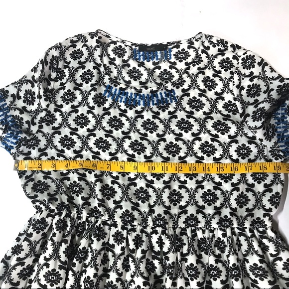 THML Medium Short Sleeve Embroidered Babydoll Dress White Blue Multi - Picture 5 of 8